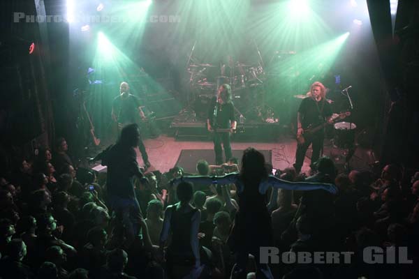 NEW MODEL ARMY - 2013-12-20 - PARIS - Divan du Monde - Justin Edward Sullivan